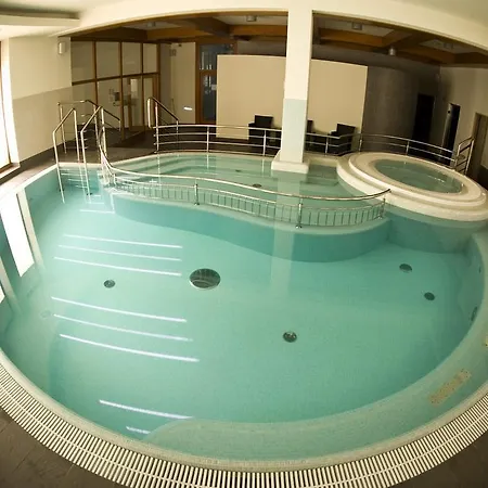 Charisma * زاكوباني